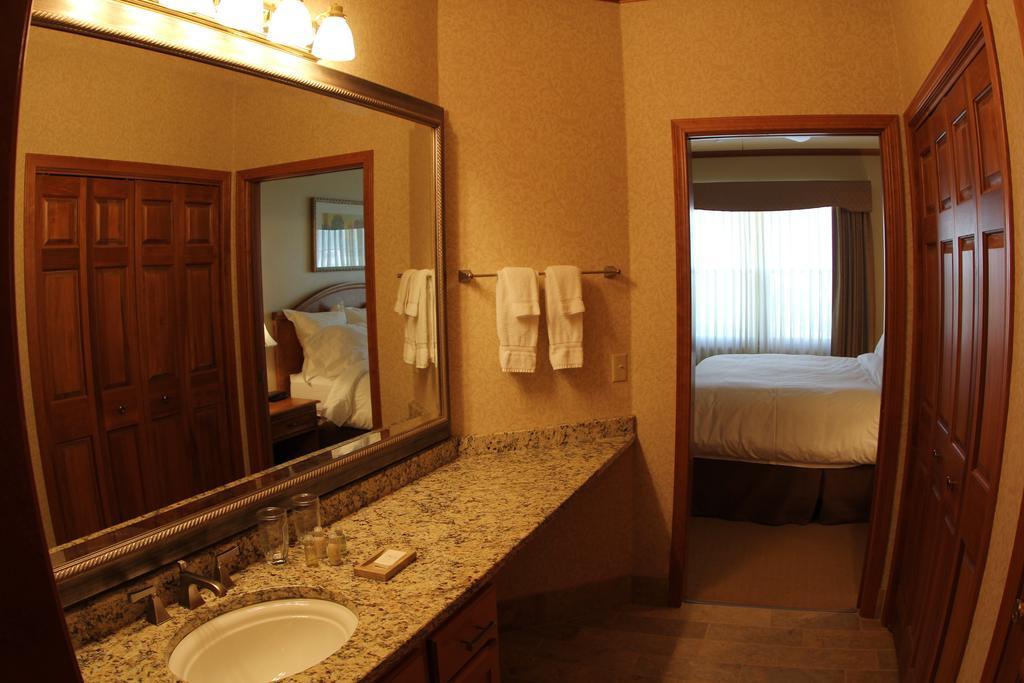 Osthoff Resort Elkhart Lake Ruang foto